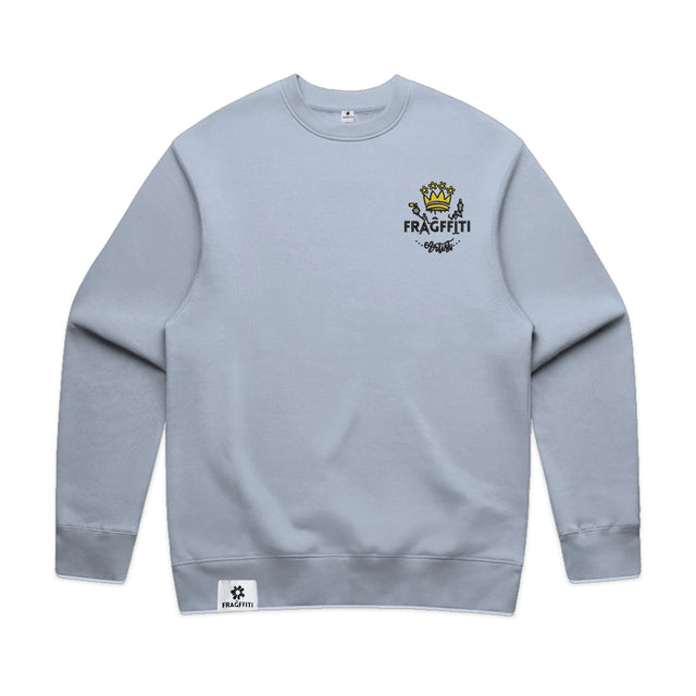 Men’s relax crew in powder with crown embroidery (front)